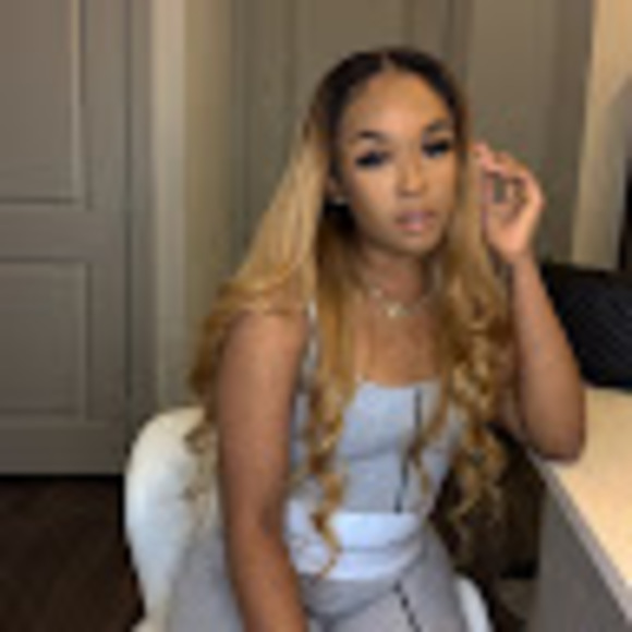 Meet your Posher, Jazmyn - Picture 1 of 1